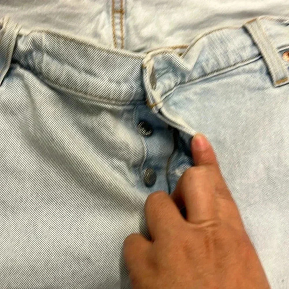 Levi’s premium  501 button fly jeans - Picture 2 of 8